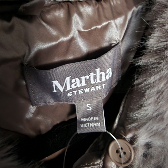 Martha Stewart Down Filled Puffer Vest Removable Faux Fur Collar Moonstone Grey - Picture 9 of 9